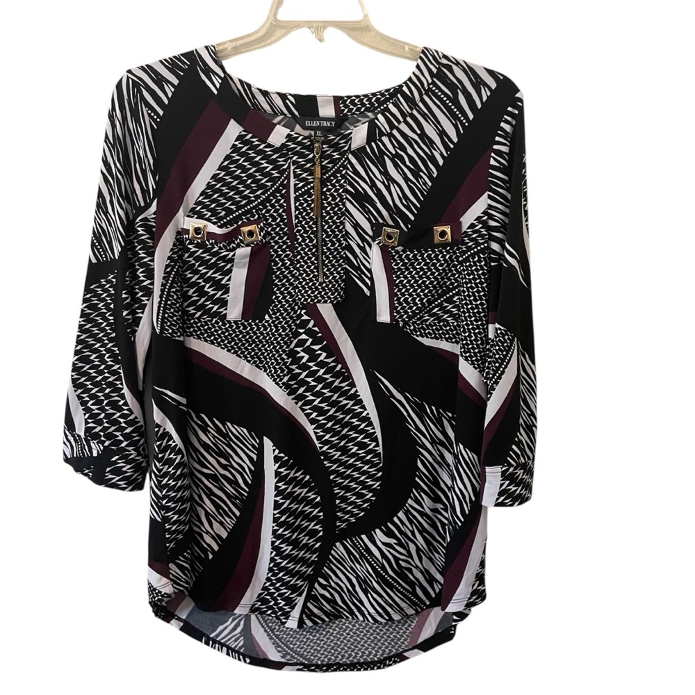 Ellen Tracy Black and White Abstract Blouse